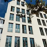 Hotel One 3*