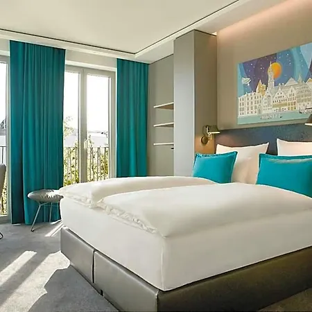 Hotel One 3*